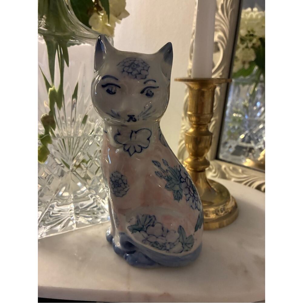 Vintage Blue White Pink Chinoiserie Cat Figurine | Grandmillennial Decor Cottage
